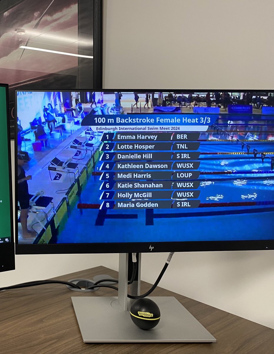 Good luck to all @UofSSwim team at this weekends @edintmeet 🤞💪 You have to love a double screen in the @StirUni office 😊👍!! @ScottishSwim @britishswimming @Dunks_Scott @Dawson_Kathleen @katieshanahan_ @LucyHope_ @Jackmac121 @bradleyhay82 @Coach_JoshW #sportingexcellence