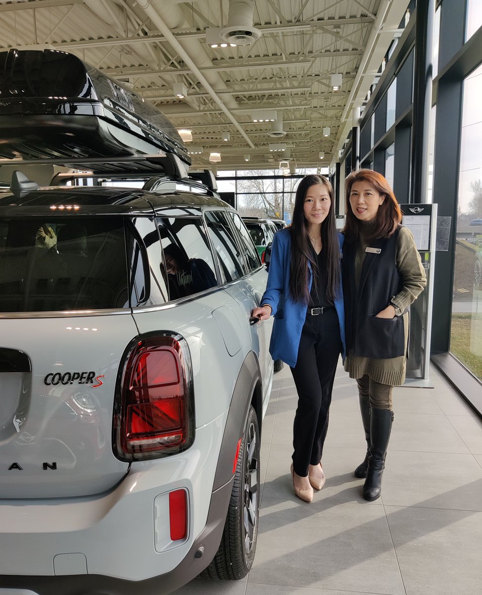 Happy International Women's Day from all of us at MINI Richmond!🚗⁠ ⁠ Today, and every day, we celebrate the incredible strength, resilience, and achievements of women around the world. ⁠ #MINIRichmond #InternationalWomensDay #Women ⁠