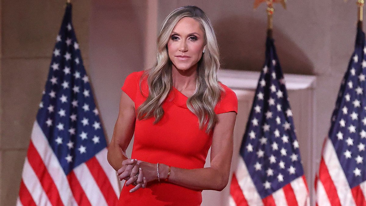 🚨#BREAKING: Lara Trump, 41, was recently elected unanimously as the new co-chair of the Republican National Committee (RNC). She is Donald Trump's daughter-in-law, who publicly endorsed her for the position. As a co-chair of the RNC, Lara Trump will be responsible for…