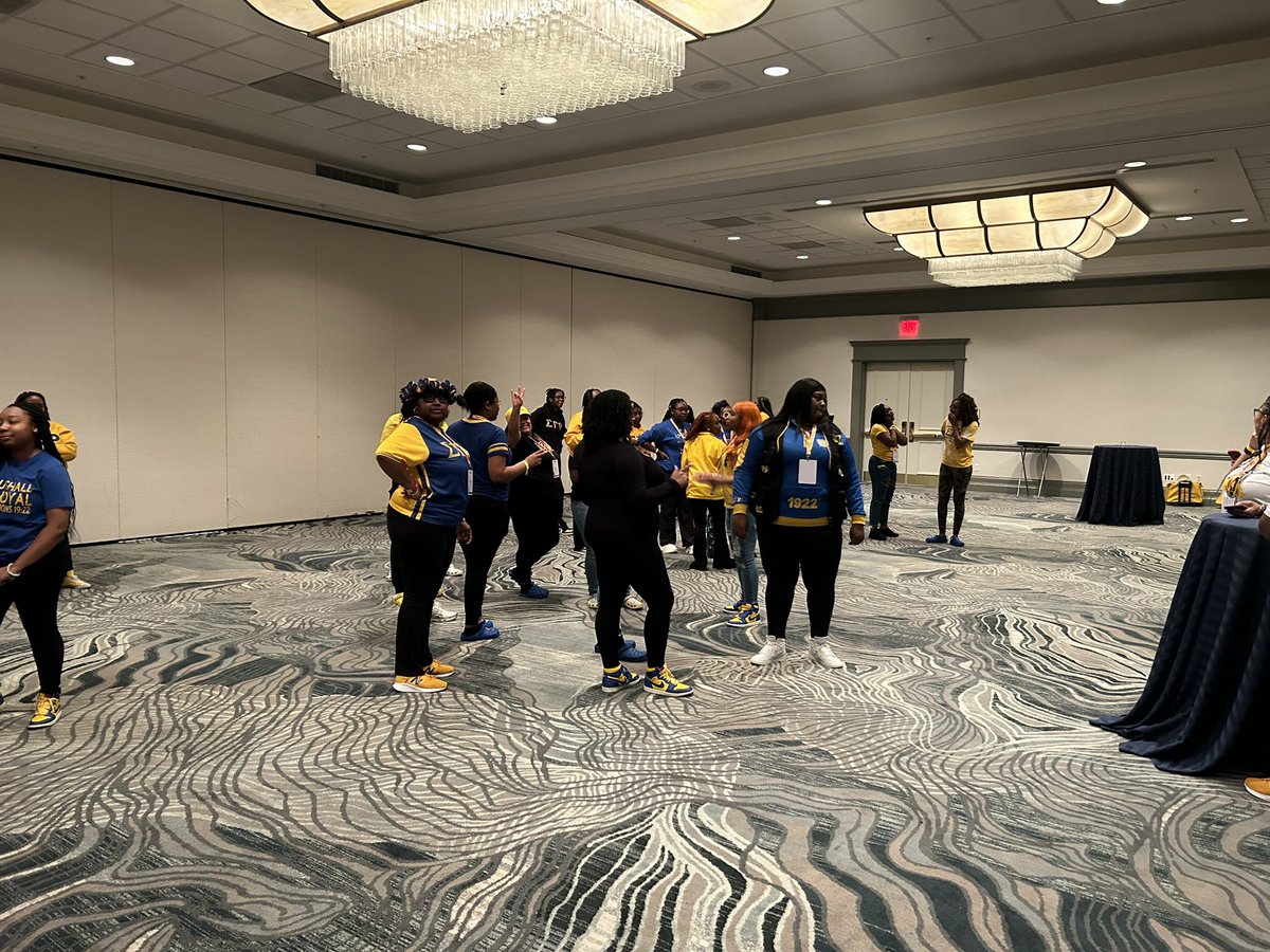 SGRhoCentral tweet picture