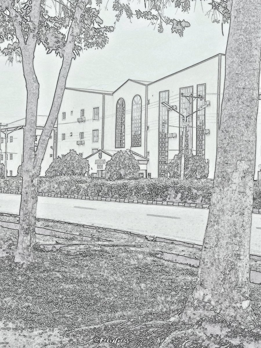 This Or That.

#ShotOnVivo
#ABUAD