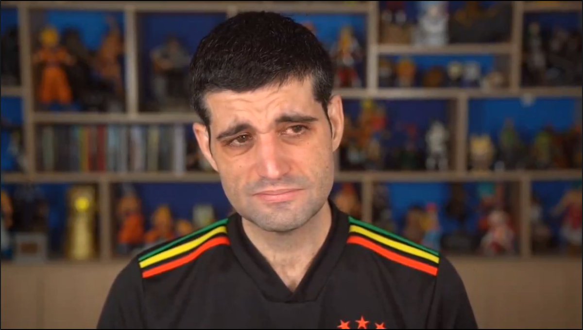 brunomtorrao's tweet photo. Vcs repararam na quantidade de action figure de Dragon Ball atras do @DavyJonesRJ ?

E ainda tem gente criticando o kra falando que ele forçou o choro.

Vai entender essa galera... https://t.co/IcioHBMpjq