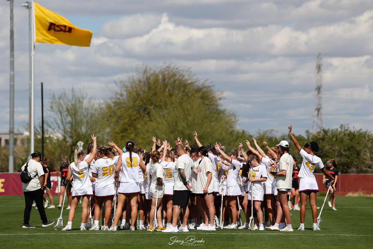 was back out on the lacrosse field again this week for my #52weekphotoadventure. It seems appropriate that today is also #internationalwomensday.
#sundevil #forksup #sportsphotographer #seniorphotographer #portraitphotographer #azphotographer #TitleIX #ASU