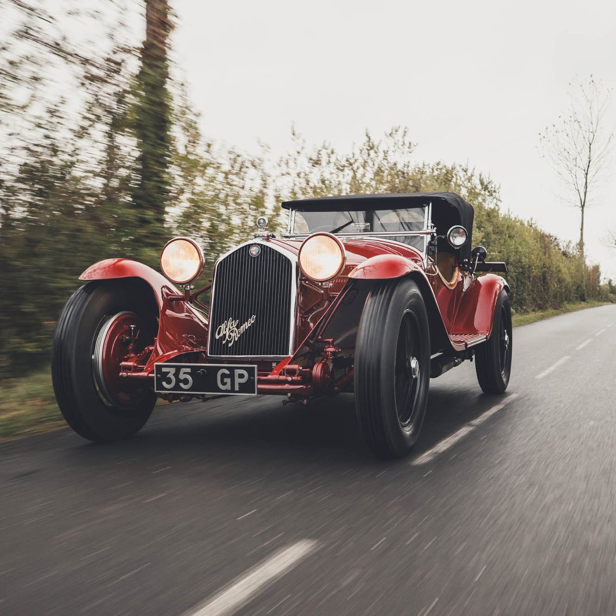 This Le Mans-winning Alfa Romeo 8C 2300 Zagato Spider appeared in the very first issue of Octane. More than 20 years on, Robert Coucher acquaints himself – and finally gets behind the wheel: bit.ly/Octane-250 📷 @amyshorephoto