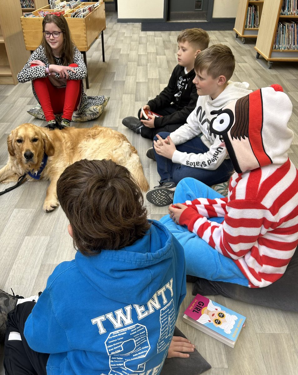 Frank took some time away from “Dogwarts School of Waggery” to share some reading with Y6 as part of our WBD celebrations. He thoroughly enjoyed their wonderful reading and discussions about their favourite books. #WorldBookDay2024  @CastleBatch @mrstayloryr5 @_TPLT_