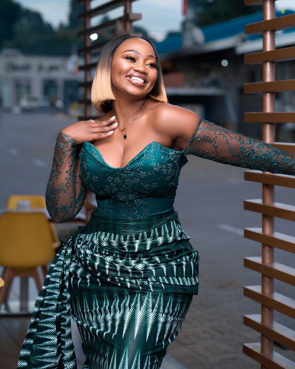 BECKY K 🇿🇼 tweet media