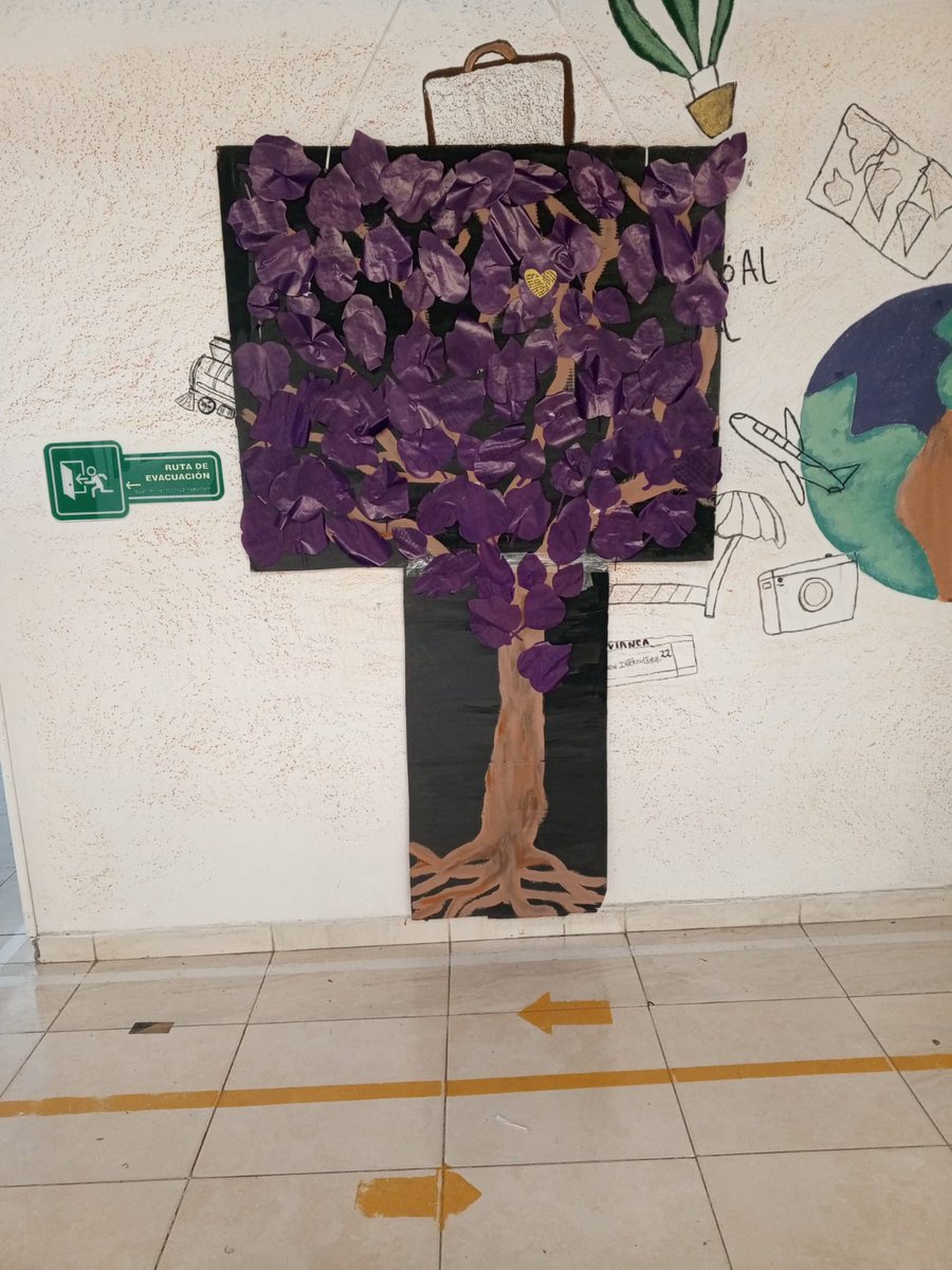 TeamCSRincon's tweet photo. Las mujeres del Centro Día Casa de la Sabiduria Rincon Intercultural, transformando y creando con sus habilidades. 
"SOMOS TAN PODEROSAS QUE LE DAMOS PRIMAVERA A UNA PINTURA"
@integracionbta 
@Bogota 
#8marzo2024 
#mujeresimparables 
#MujeresQueInspiran https://t.co/ivm32gQAZL