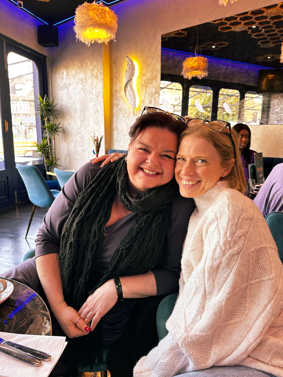 Eclipse_Event's tweet image. What a fantastic International Women's Day celebration with all the wonderful Eclipse Ladies!
Huge thanks to our fearless leaders, Leanne Otti and Danielle Horseman, for organizing a delightful brunch, three-flavor cupcakes, handwritten cards, and choccies! 🌸🎉