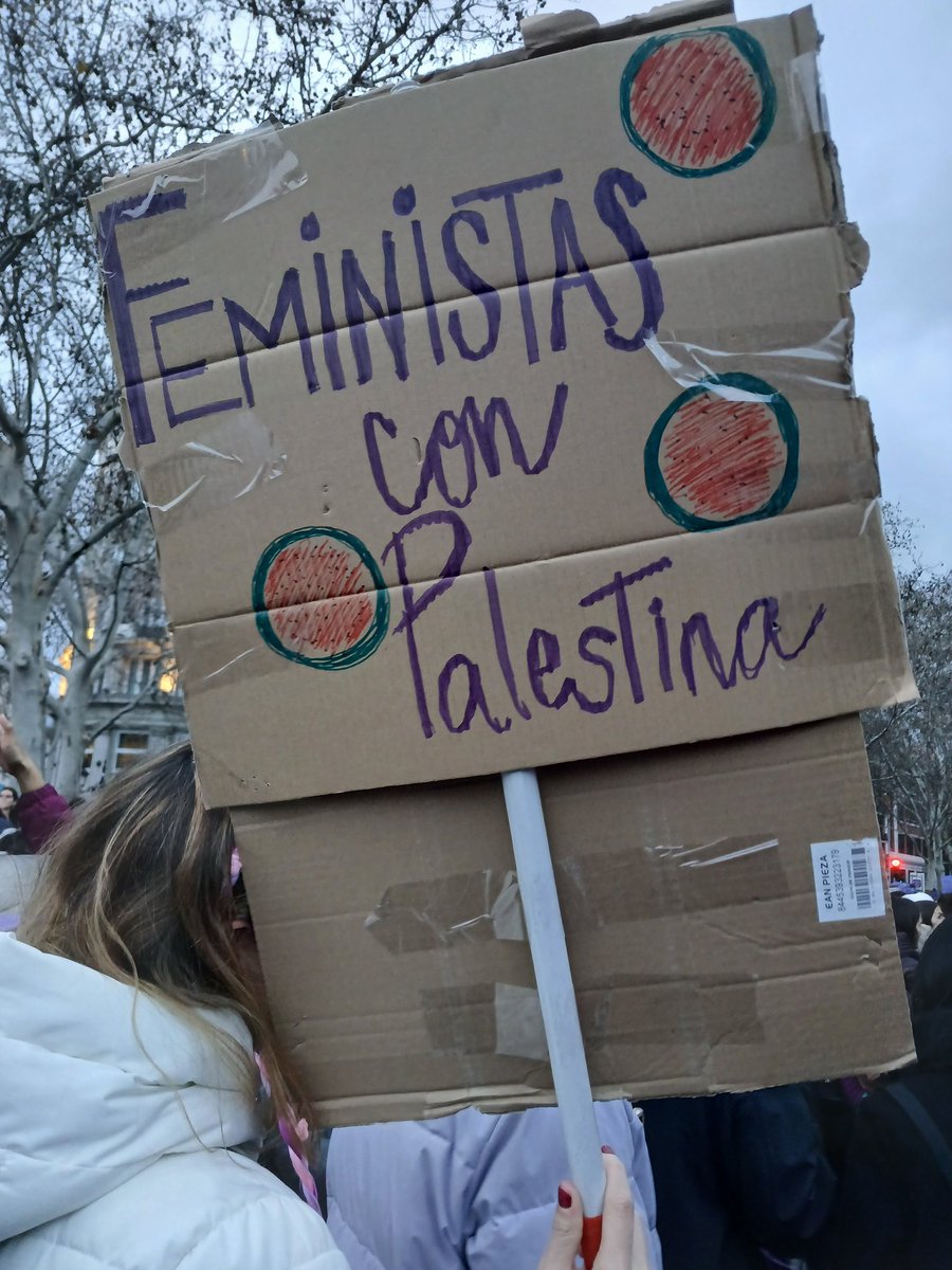 🟣 🟣  Ahora en Atocha #8M2024

#SeAcabó 
#PalestinaLibre 
#FeministasConPalestina