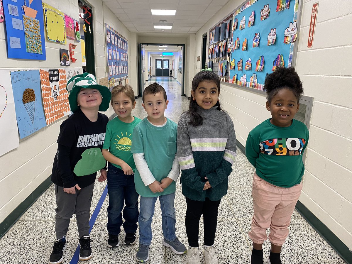 Green Day yesterday for Green Eggs and Ham 💚