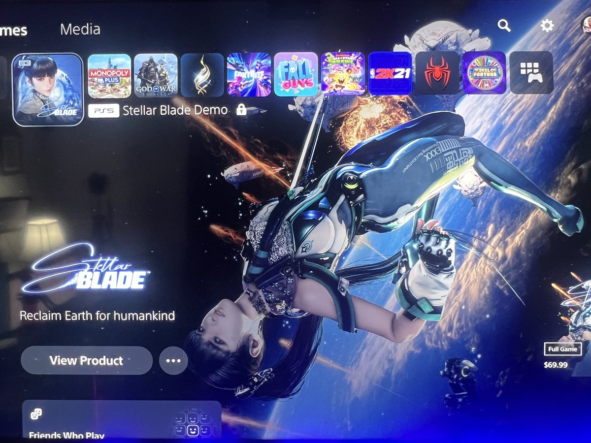 ShowtimePro4's tweet photo. 🔵 PLAYSTATION STORE LOCKED ME OUT OF STELLAR BLADE!!!!!!! 🥹 #PS5 https://t.co/ALBhvTuToM