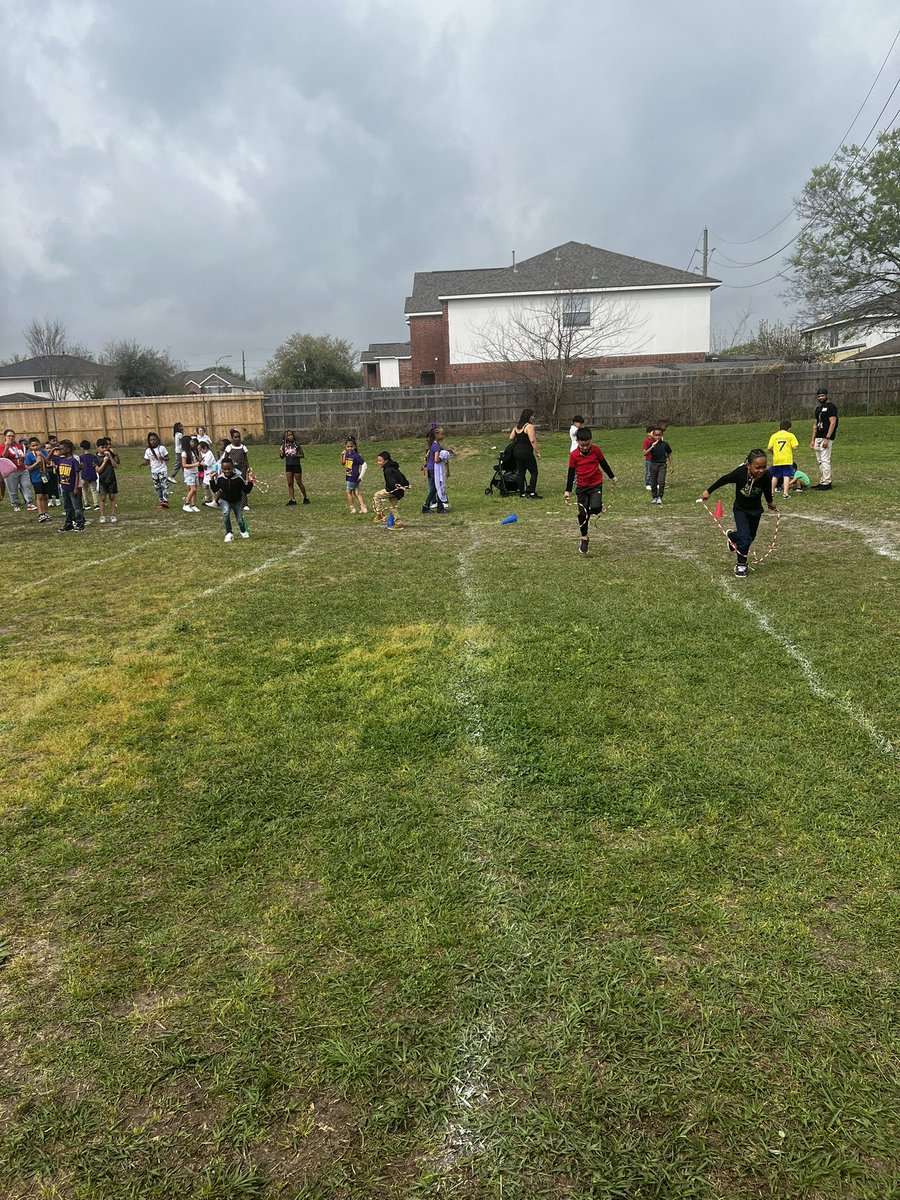 Elizabeth Muñoz tweet media