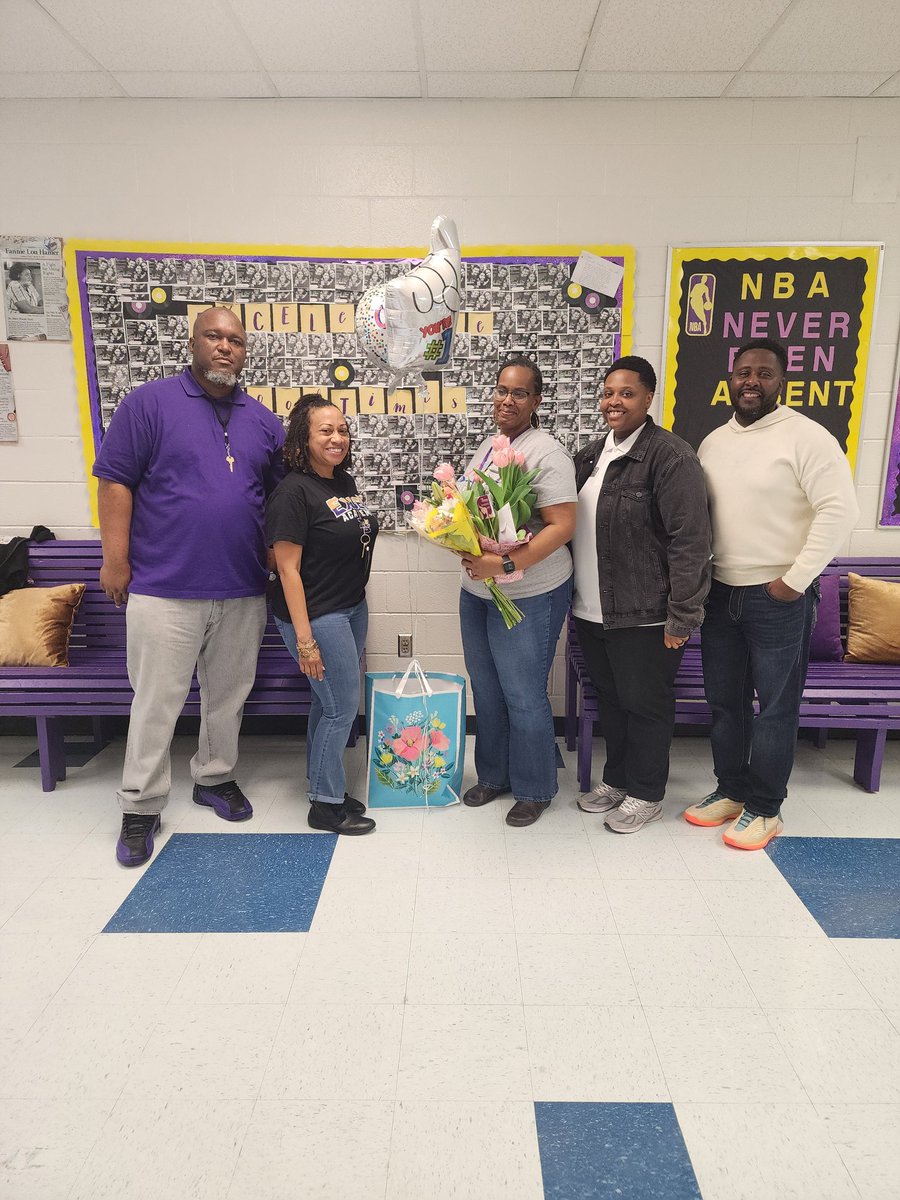 Jennifer tweet media