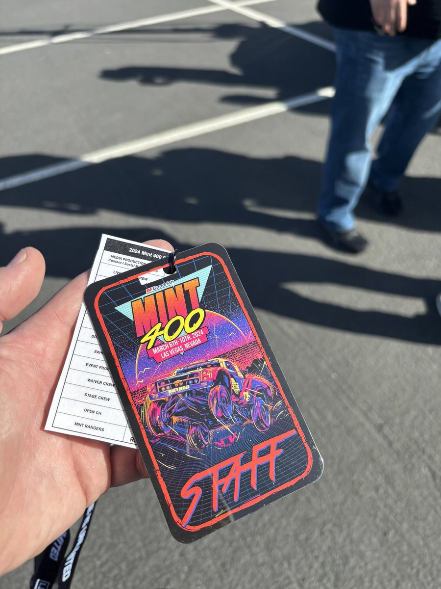 vynfred's tweet image. Check out the live feed right now for the #mint400  youtube.com/live/Om0IE_QNw… via @YouTube