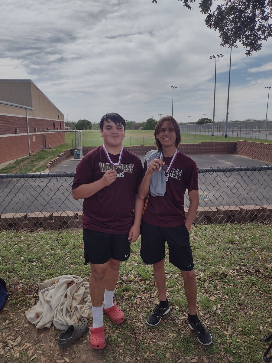 Devine Tennis tweet media