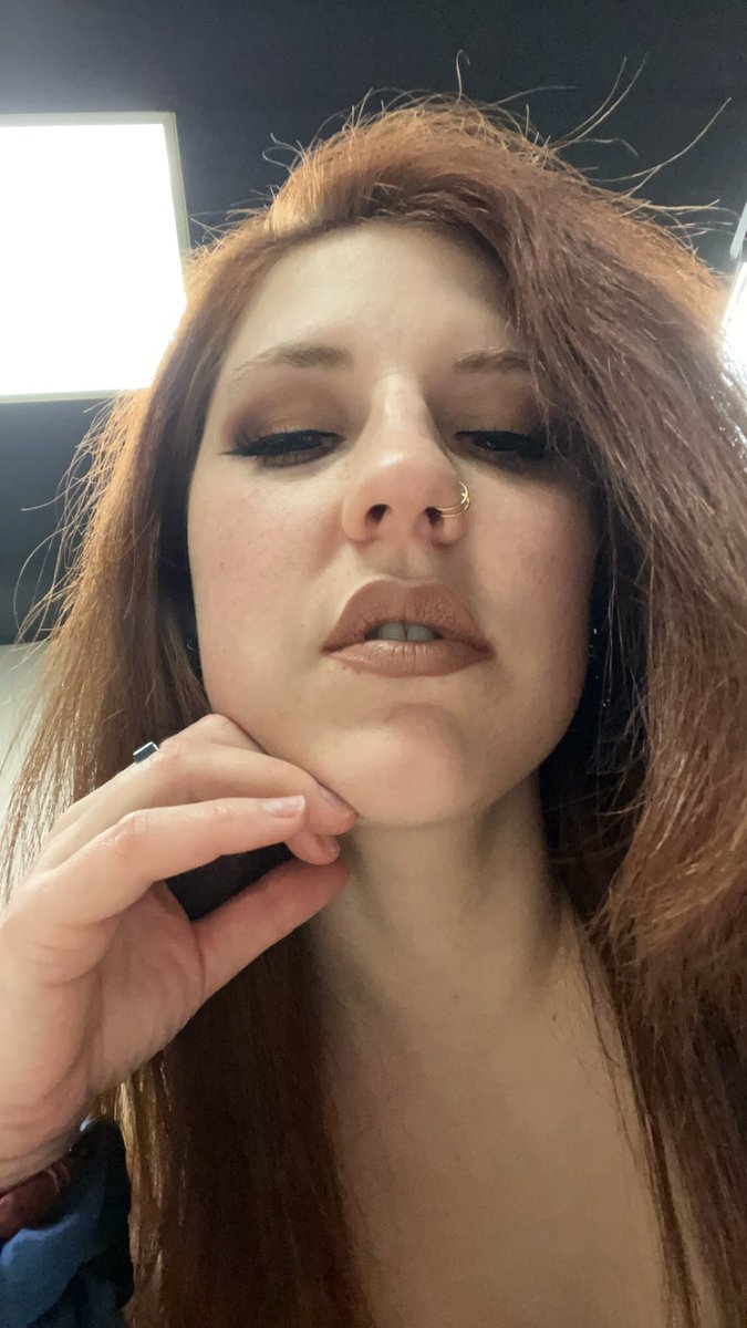 Elise Rainn tweet media
