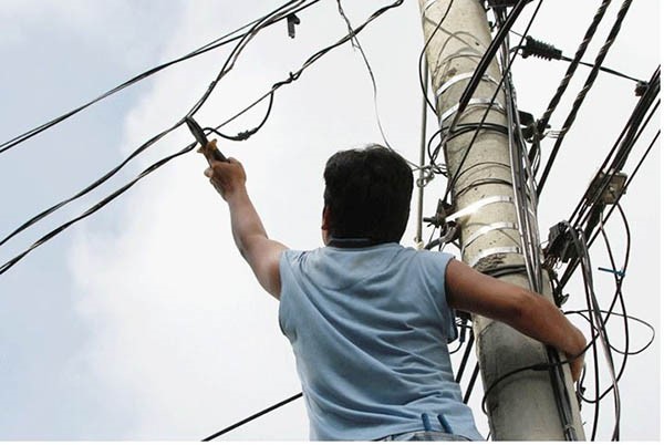 libreentrerios's tweet image. #CooperativaEléctrica: operativos #antihurto en barrio Centro y otros sectores de #Concordia
libreentrerios.com/cooperativa-el…