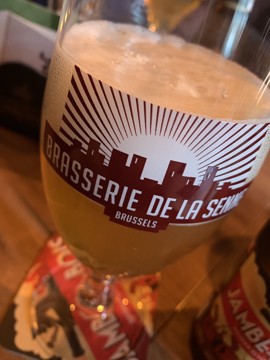 Taart interesseert me niet. Maar deze Jambe-de-Bois des te meer 🥳 #25pluservaring