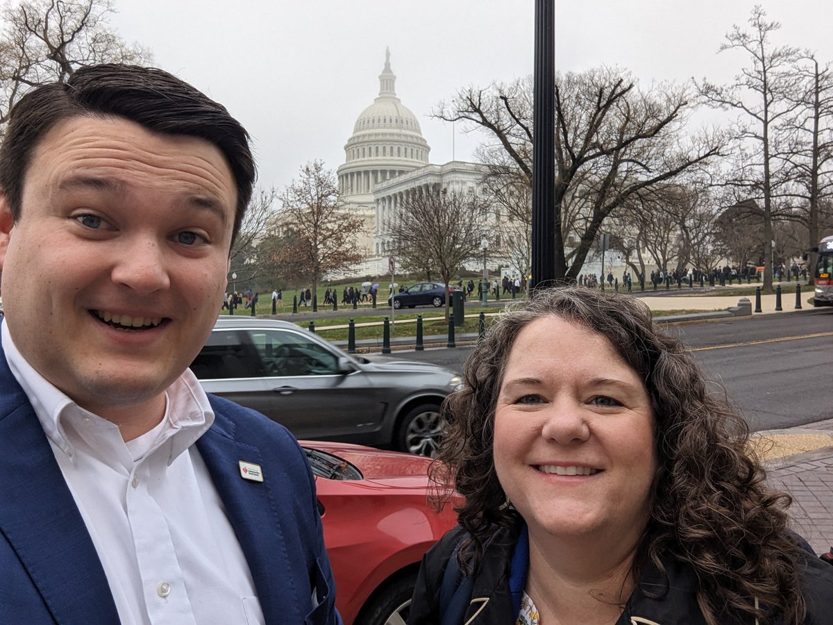 PghFoodBank's tweet photo. We visited Washington, D.C. with nearly 200 people from @FeedingAmerica partner food banks & orgs across the country!
🍎
Together, we urged Congress to pass a #FarmBill that strengthens critical federal programs to help people facing hunger.
#FoodBankFlyIn https://t.co/putif4xnQ0