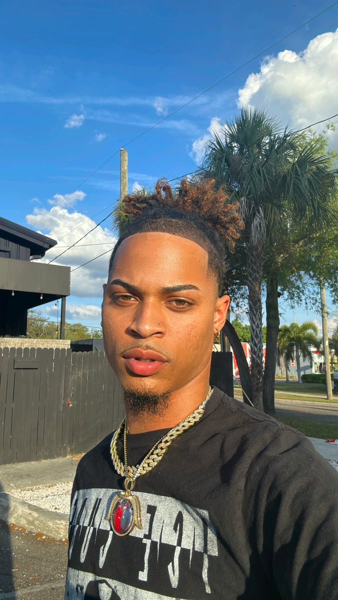ya_boyrod's tweet photo. That Sun Glo always hit different ☀️✨ https://t.co/l3mYDtIXzc