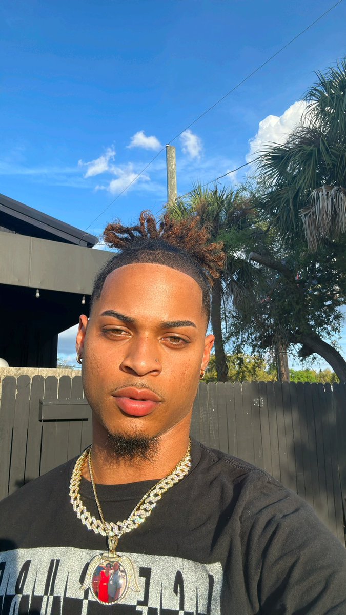 ya_boyrod's tweet photo. That Sun Glo always hit different ☀️✨ https://t.co/l3mYDtIXzc