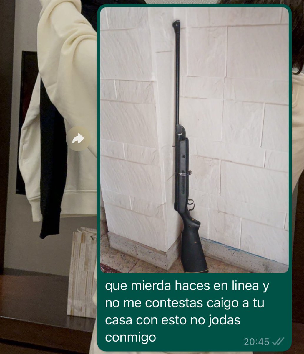 marlene (@porroooooi) on Twitter photo 