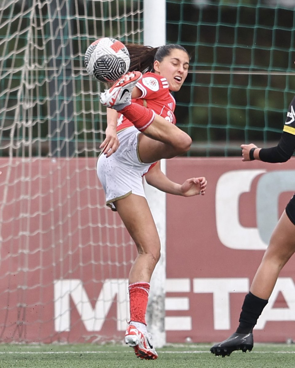 This <a href="/kikarrns/">Kika nazareth</a> finish 😮‍💨

#UWCL || <a href="/SLBenfica/">SL Benfica</a>