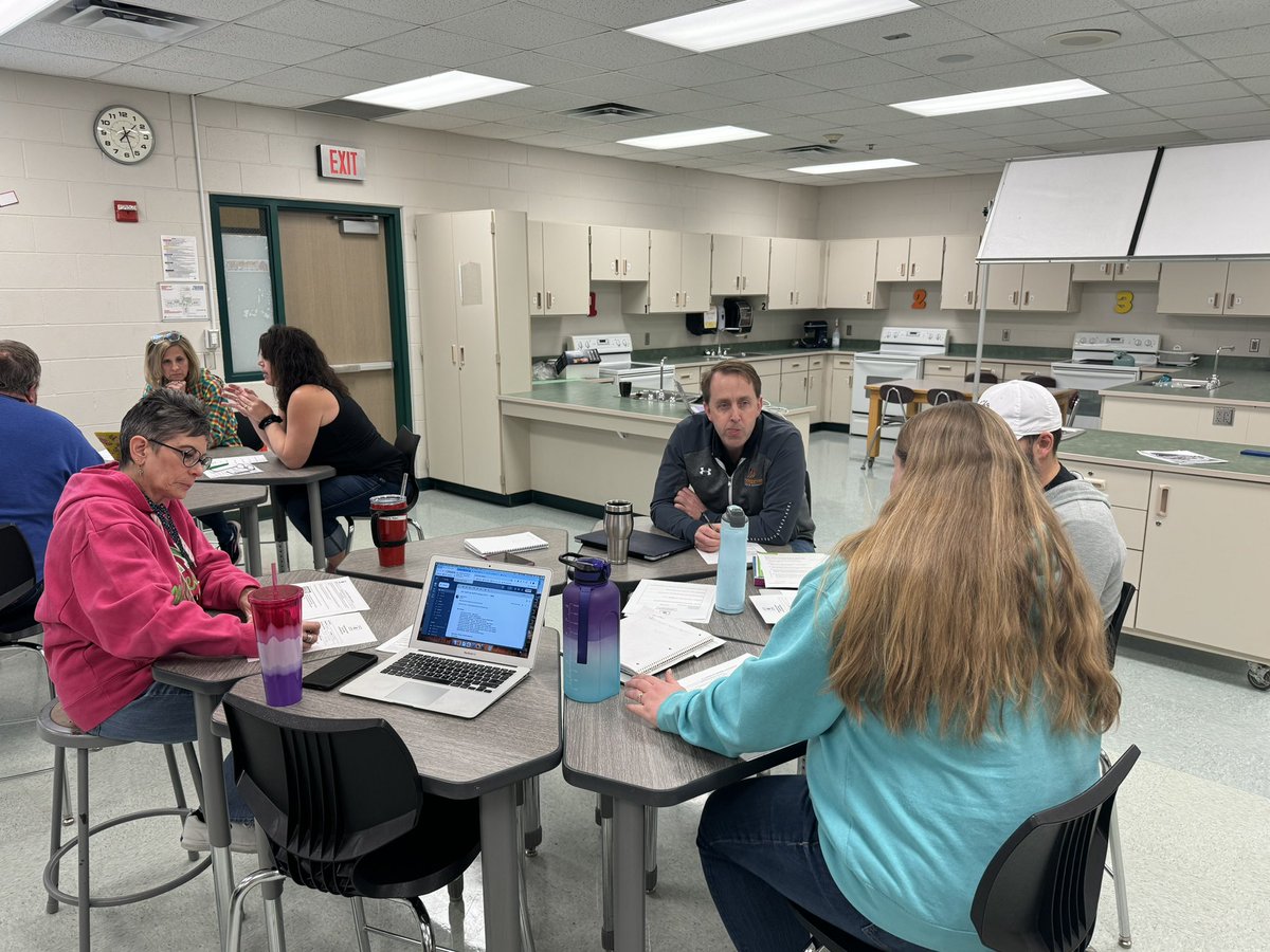 gabe_firstedu's tweet photo. Connecting our actions to impact by sharing strategies and committing to the work of our teammates today in Princeton with Celebrations of Impact. These teams continue to go above and beyond for their students! #PLC #FIRSTeducation https://t.co/rp4eBZm0P1
