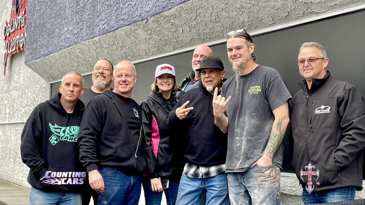 CountsKustoms's tweet image. Whether you're in Las Vegas for Van Fest or the famed Mint 400, stop by the Count’s Kustoms museum! We are open every day from 10am-4pm where you can take a FREE tour of @DannyCountKoker amazing rides and pick up some cool merch to take home with you!  #mint400 @CountsKustoms_S