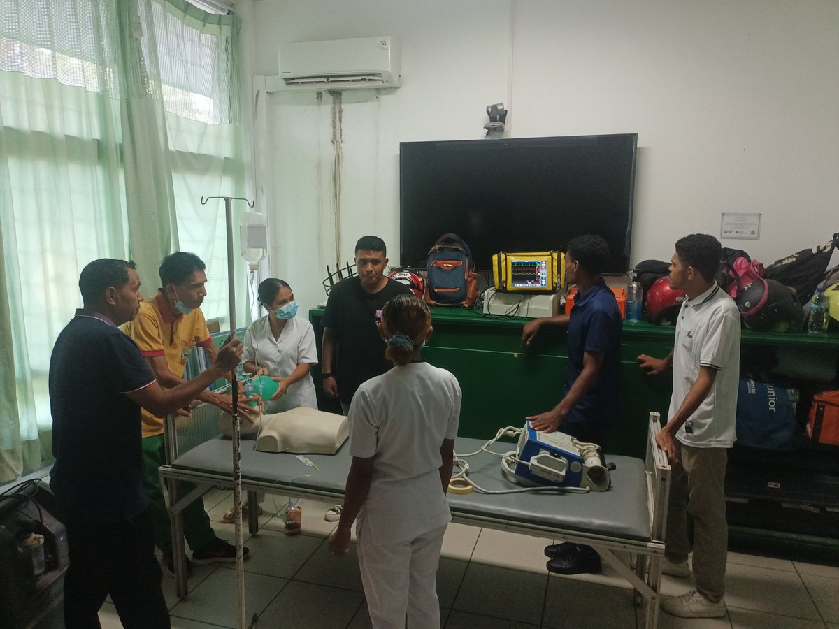 JesusTodinho's tweet photo. Low fidelity Sims - Peds resus! https://t.co/MYRsk0ZYNk
