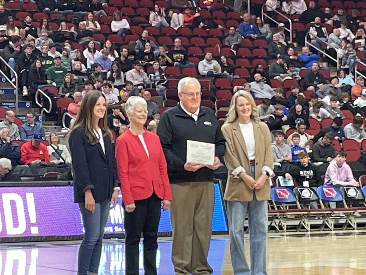 Congratulations to the Godfather of the IBCA on receiving the prestigious Bernie Saggau Award! None more deserving than the venerable Don Logan.