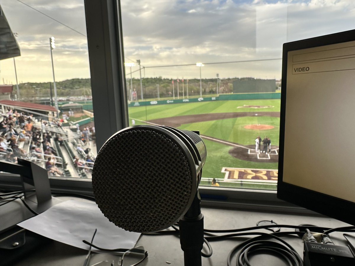 Doing a little PA for @TxStateBaseball v @BearkatsBSB . @clif_turner needs to get back from the 🏖️