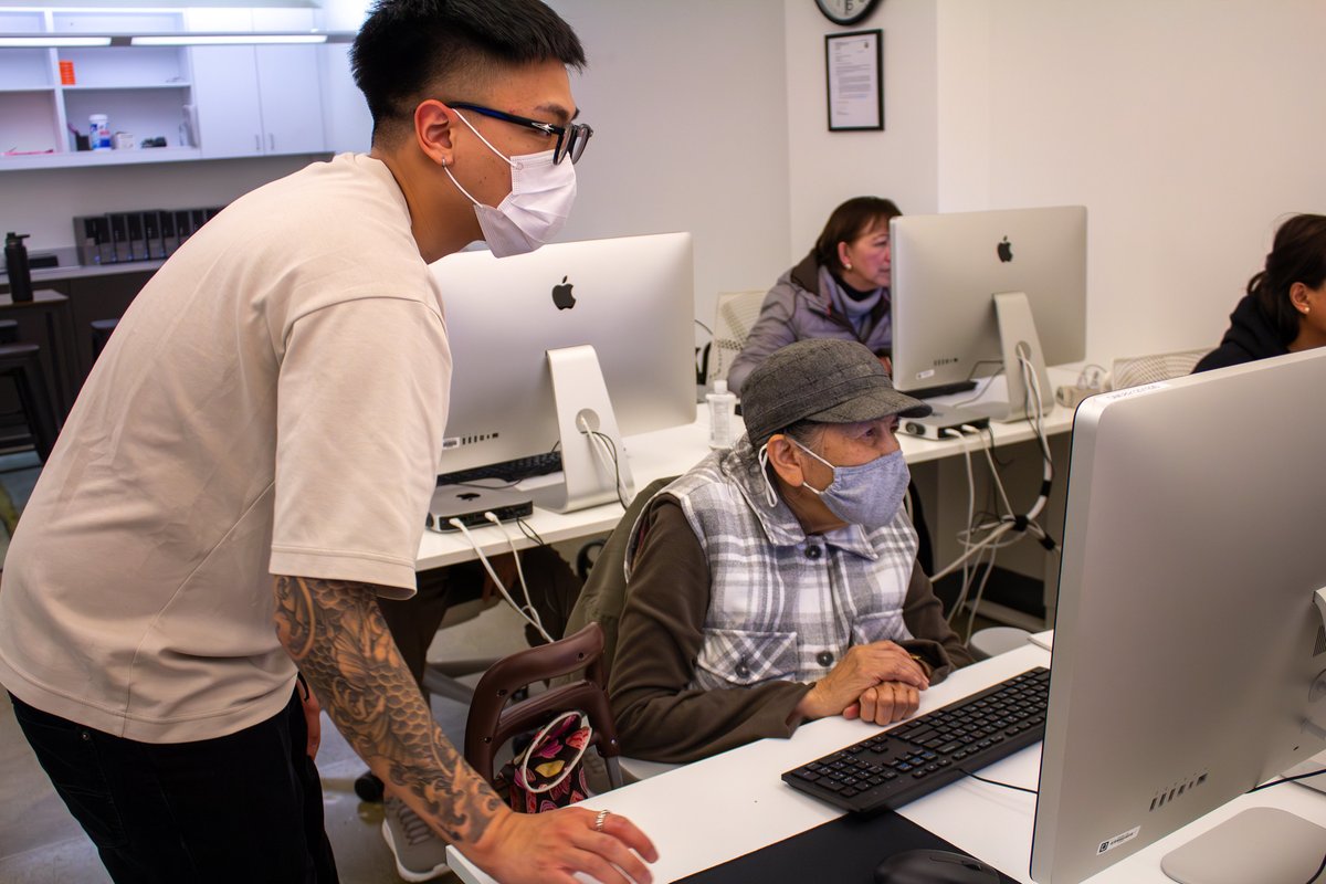 devmissionorg's tweet image. Leveling up in digital literacy! 🚀 Unleashing the power of search engines in our 2nd class. 🔍💻 #DigitalLiteracy #SearchEngineMasters #TechSavvy #KnowledgeIsPower #EmpowerWithTech #DigitalSkills #LearnAndGrow #TechInEducation #FutureReady