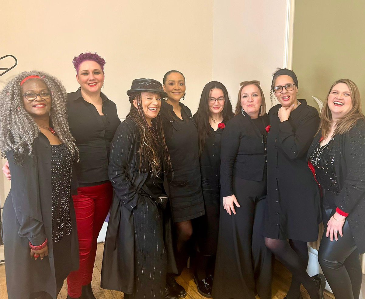 Loved singng today with @senseofsoundUK at @BlackburneHouse for @merseyrail & as part of International Women’s Day! ❤️ #singing #singers #vocals #vocalists #singingfamily #senseofsound #senseofsoundsingers #veryvocal #internationalwomensday #iwd #internationalwomensday2024
