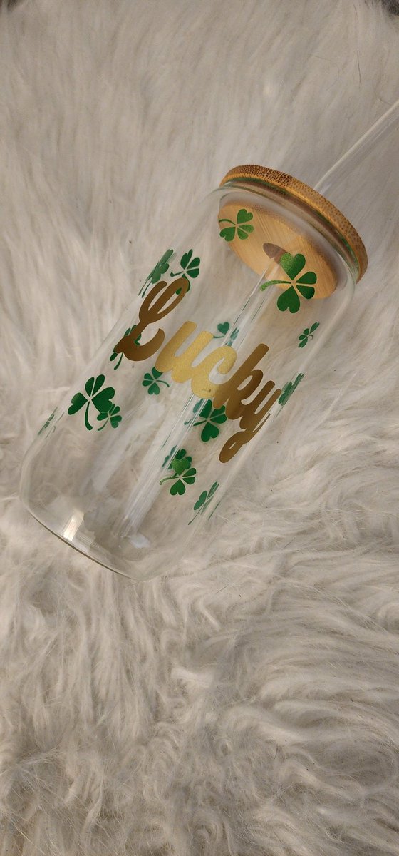 Today's project: The Feeling Lucky Libby Glass. It's not too late to order! Only $15😲
Get yours now before they're gone! 
stephiemakesthat.com/shop/ols/categ…