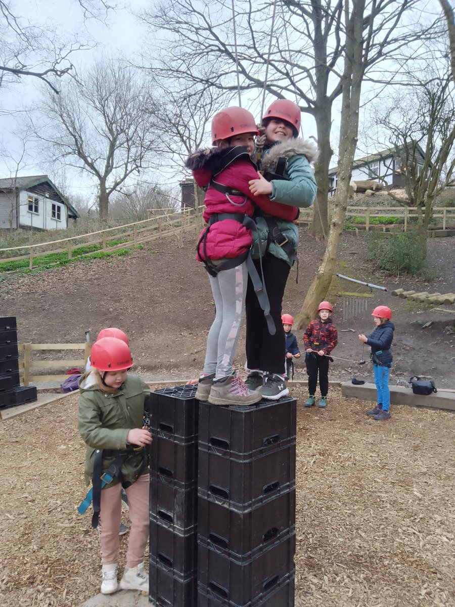 What a great last day! Started with crate stacking! Our best was 11 crates! Team work! <a href="/SomersPark4EM/">Mrs McCracken and Mrs Evans</a> <a href="/somerspark/">susan cottrell</a> @spmvcedar