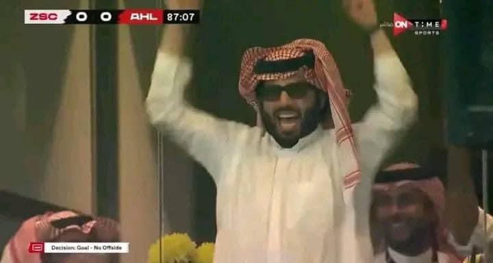 egymeme11's tweet photo. ما انت دافع بقى😂😂😂❤️❤️ https://t.co/38f123LlK4