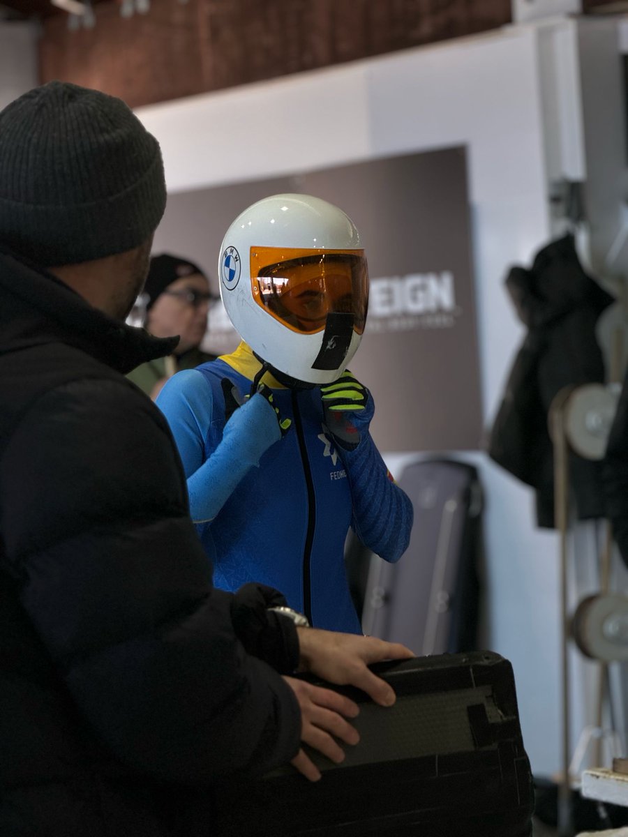 fedhielo's tweet photo. 🛷 El #skeletonESP completa dos carreras de Copa América en Lake Placid 🇺🇸 como preparatorio a la última Copa del Mundo de la temporada 👏🏻
➡️ Adrián Rodríguez | P34 & P37
➡️ Clara Aznar | P33 & P25
➡️ Ana Torres-Quevedo | P35 & P27
🙌🏻 ¡Gran trabajo!
#skeleton #ready2slide https://t.co/kPXuHCQkxu