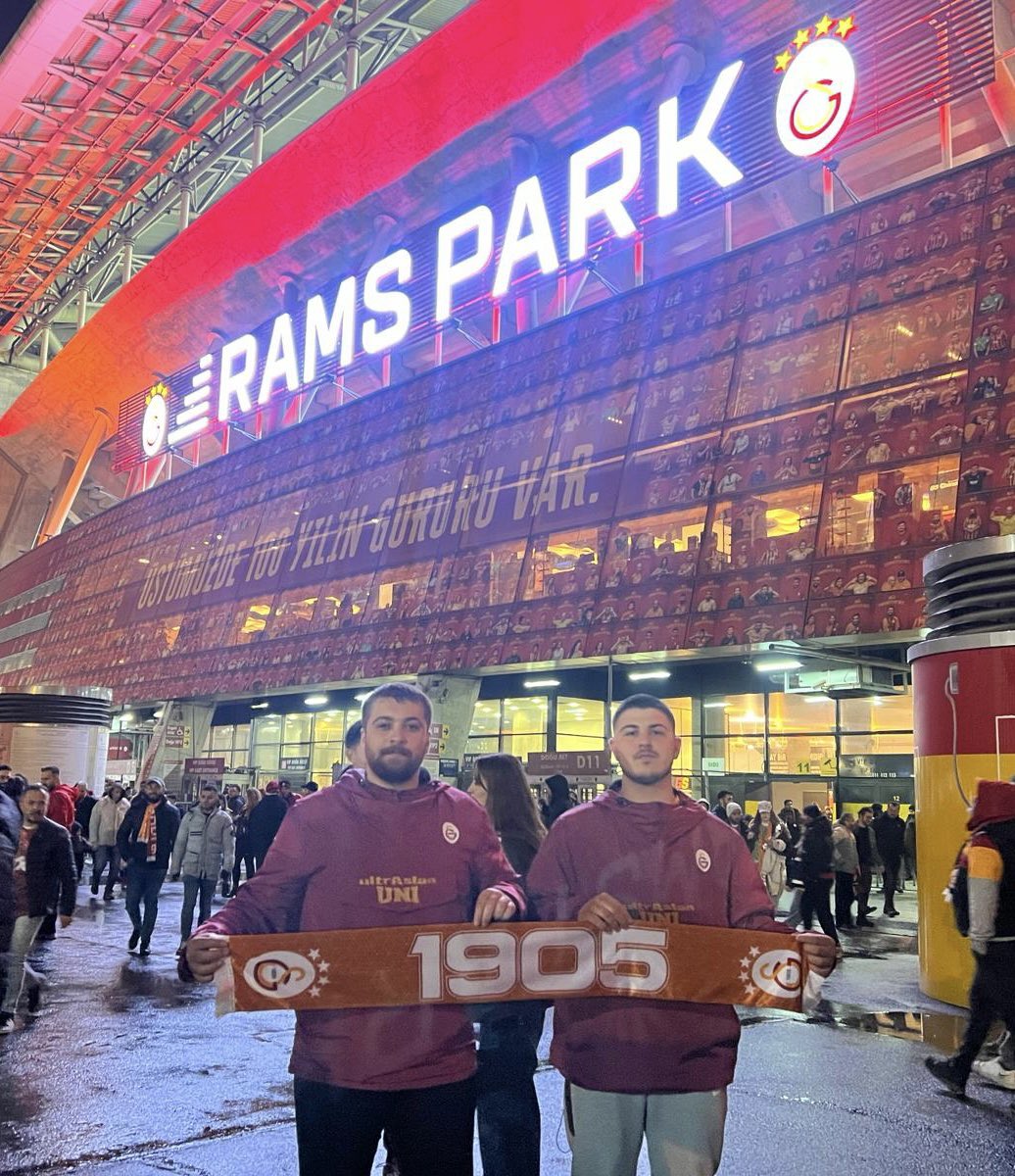 Aynı duyguyla, aynı ruhla, #Hedef24 yolunda…

GALATASARAYIMIZ - Çaykur Rizespor maçını RAMS Park’ta omuz omuza izledik. Adının olduğu her yerde ultrAslan UNI daima seninle!

#ultrAslanUNI
