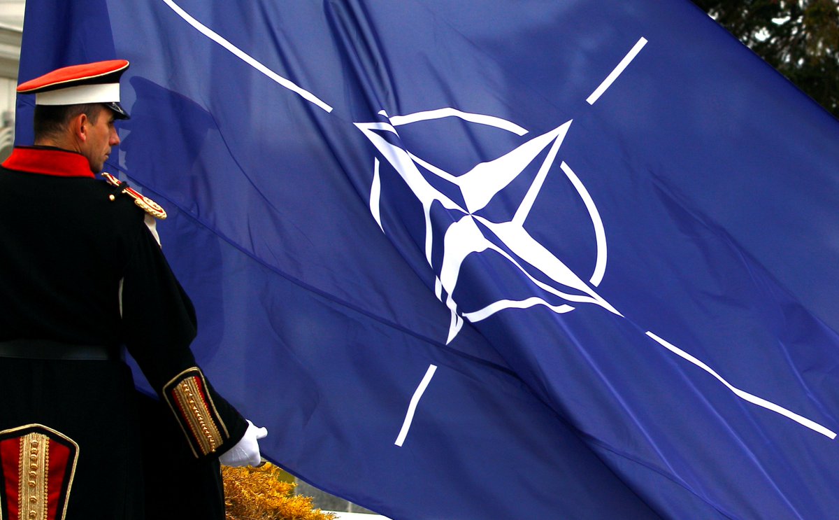 NationalIndNews's tweet photo. #BREAKING #Poland #Ukraine Poland's Foreign Minister commented on the potential presence of NATO soldiers in Ukraine: 

"The presence of NATO forces in Ukraine is not inconceivable. I commend President Emmanuel Macron's initiative because it's about Putin being afraid, not us being afraid of Putin."