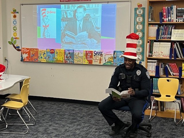 SoBrunswickPD's tweet photo. As part of Read Across America week officers have been reading at different South Brunswick elementary schools. Officers Matthew Hagood and Colleen Murphy had a great time reading to some excited young students.
#sbpchat @SSfeder @noyi @SuzanneLuckBorn @SBSDBOE https://t.co/fvVJthHuME