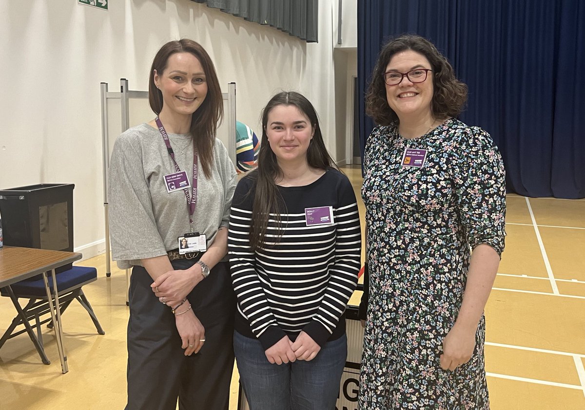 Thank you to the @RBWM_YC for organising an incredible Political Education Day- Round table discussions, panel debate and even a quiz! Great to see young women like Chair, Holly shaping local politics. #YouthCouncil #WomeninPolitics #InternationalWomensDay