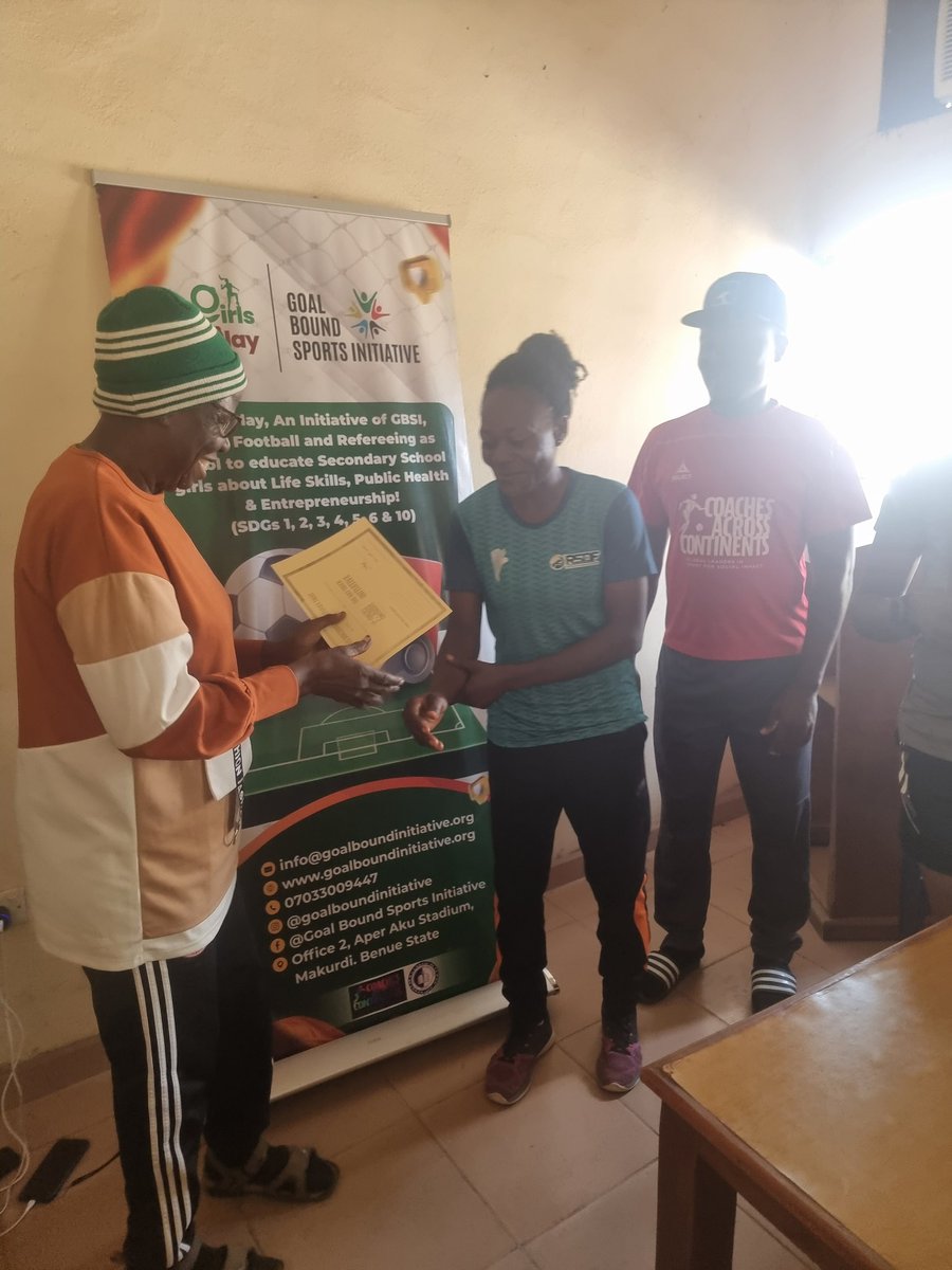 mimiverite's tweet photo. Thank you very much for agreeing to do this with me.

Your resilience and dedication has brought a positive impact on the lives of these girls and by extension, their families and communities.
I do hope that, you remember this and go about a very proud woman. https://t.co/wk1yBsuMWP