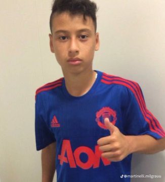 itsMLS49's tweet photo. The last time Manchester United had a world class winger at Carrington. https://t.co/v7kHbE4l3X