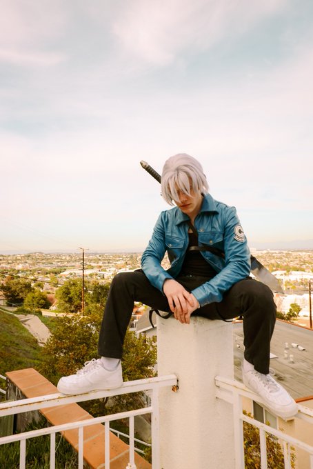 2 pic. Trunks ?️? https://t.co/AAXCljJIpk