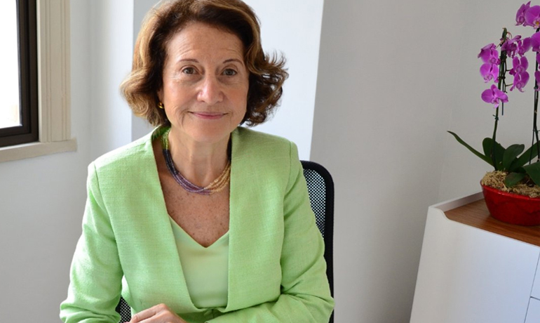 ABCiências (@abciencias) on Twitter photo #MulheresNaCiências • “Estamos ousando mais”, diz primeira mulher presidente da <a href="/acadnacmed/">acadnacmed</a>.
👉 bit.ly/4c3YVQV
Nesse #8M2024 , a ABC convidou a Acadêmica Eliete Bouskela para uma entrevista sobre essa nova fase de mulheres à frente de instituições científicas. #MulheresNaCiências • “Estamos ousando mais”, diz primeira mulher presidente da <a href="/acadnacmed/">acadnacmed</a>.
👉 bit.ly/4c3YVQV
Nesse #8M2024 , a ABC convidou a Acadêmica Eliete Bouskela para uma entrevista sobre essa nova fase de mulheres à frente de instituições científicas.