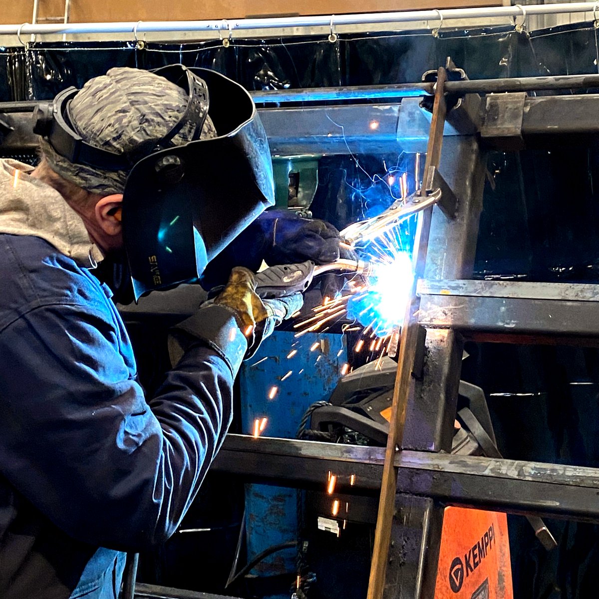 I do love this action shot. Our Gates are handmade to your bespoke requirements. We can either follow your designs, match an existing gate or create something to perfectly fit the designated area.

#gate
#metalgate
#handmade
#bespoke
#steel
#thetraditionalco