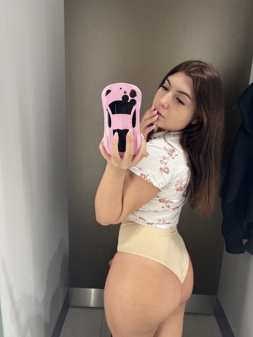 Buy me flowers by subscribing to my of https://t.co/z8zadxXxoW<a href="/tag/imagineprofilnou%C4%83"class="tags"><span>#imagineprofilnouă</span></a>