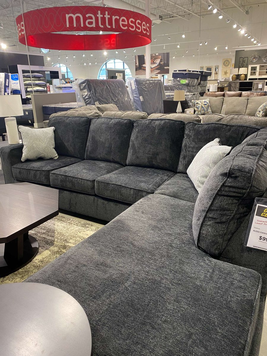 A sectional this size, at what price??? This is a deal you don't want to miss out on, come take a look in our outlet center!

#klosstohome #outletcenter  #FurnitureDeals #SectionalSavings #FurnitureOutlet #DiscountFurniture