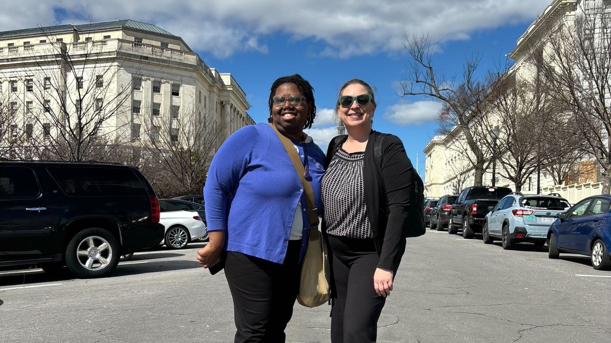 Audubon_GL's tweet photo. When the #GreatLakes are healthy, so too are our wildlife &amp; our communities. This week, we met with lawmakers during @GLCommission's #GreatLakesWeek to share the importance of the Great Lakes Restoration Initiative in protecting our amazing Great Lakes &amp; the birds that need them. https://t.co/wBpWLGqfzf